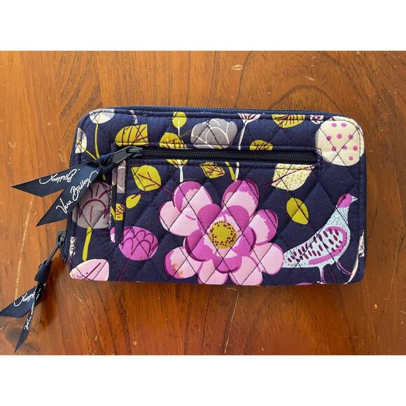 NWOT Vera Bradley Floral Nightingale Zip Around Wallet Purple Pink Green - Picture 2 of 7